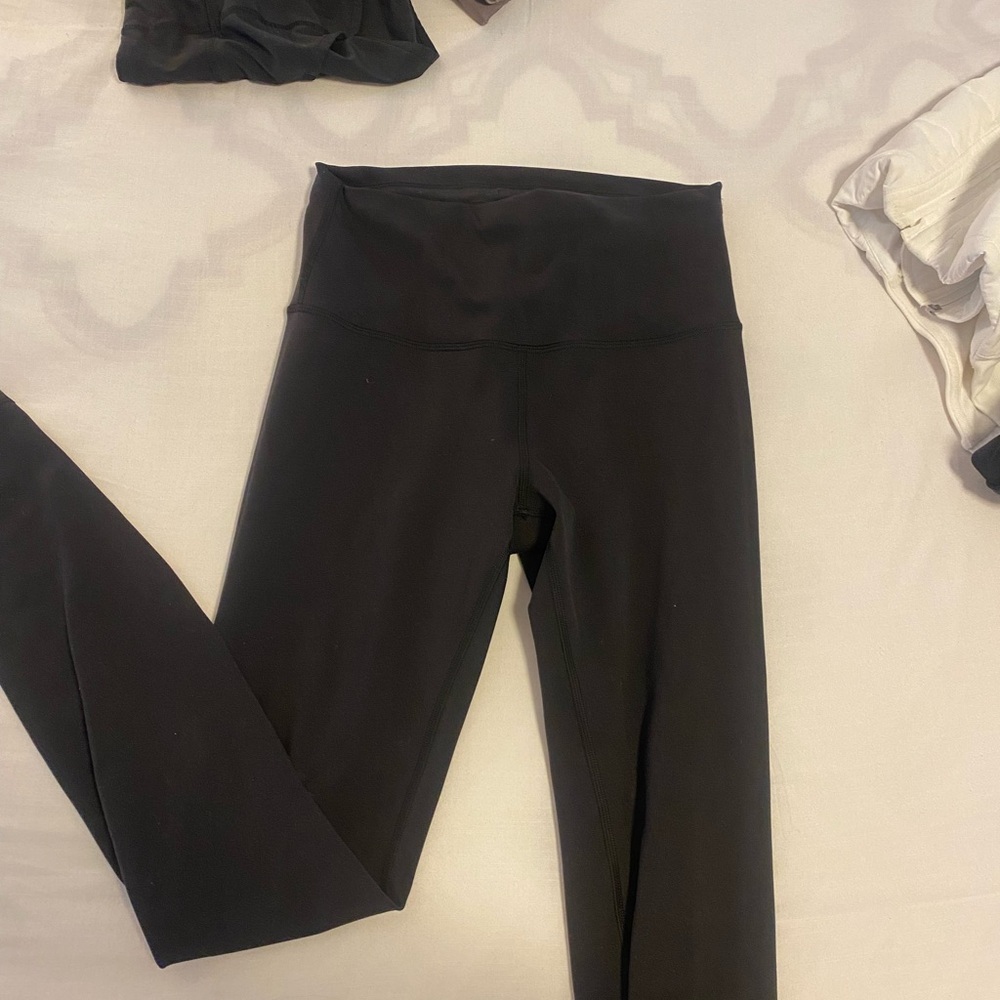 Lululemon wonder under leggings size 6